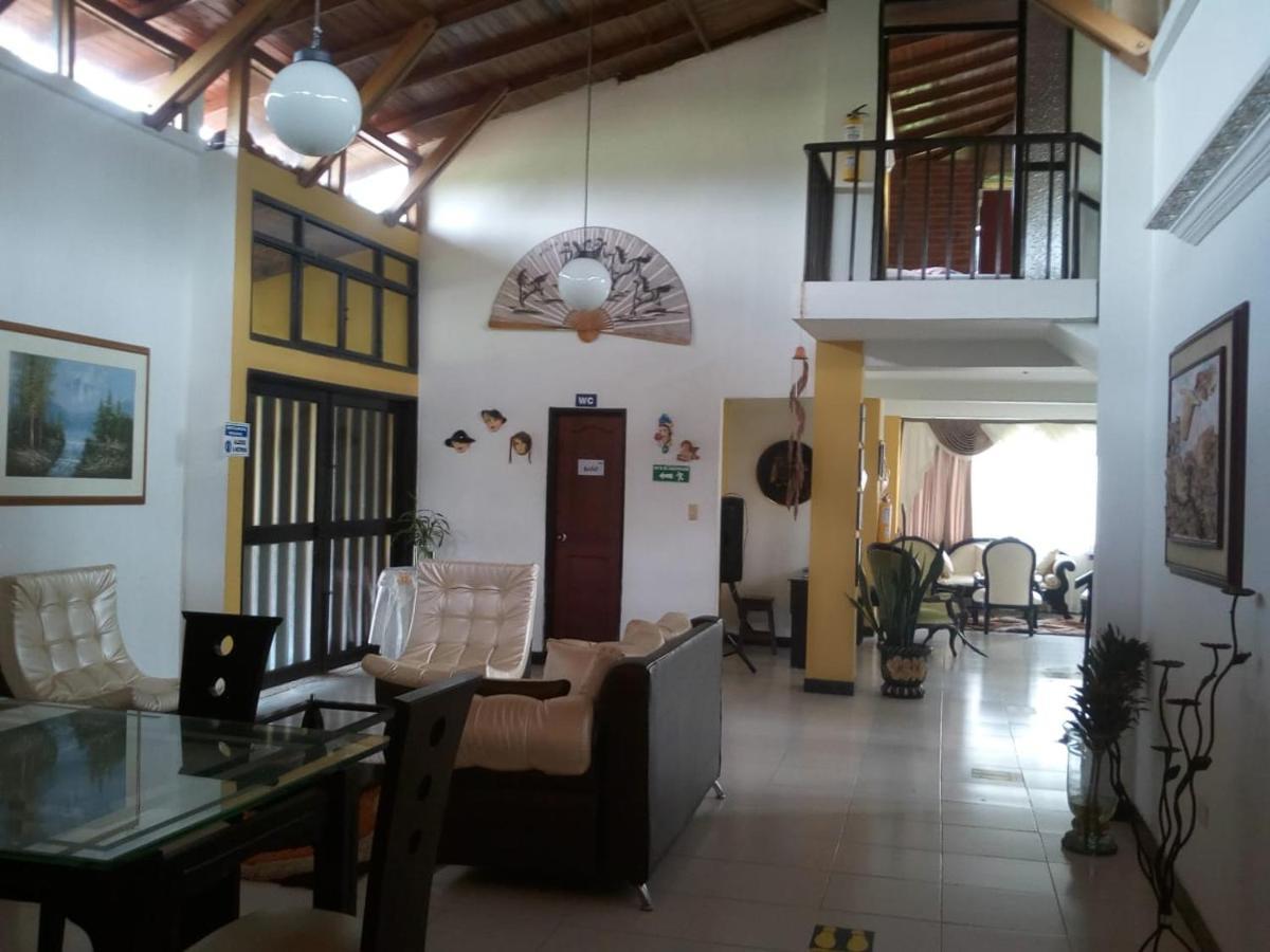 Villa Alejandra Del Quindio Calarcá 外观 照片