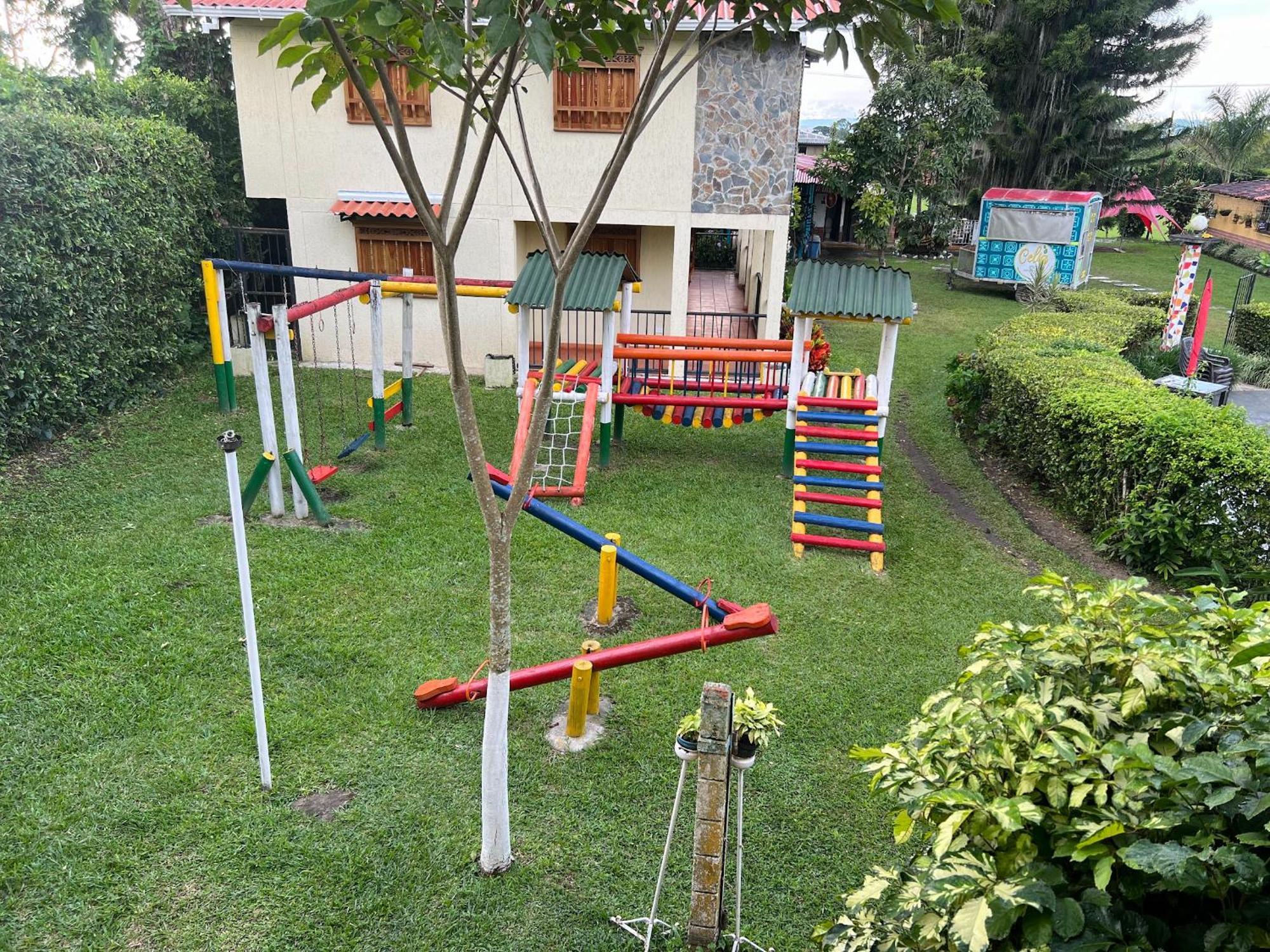 Villa Alejandra Del Quindio Calarcá 外观 照片