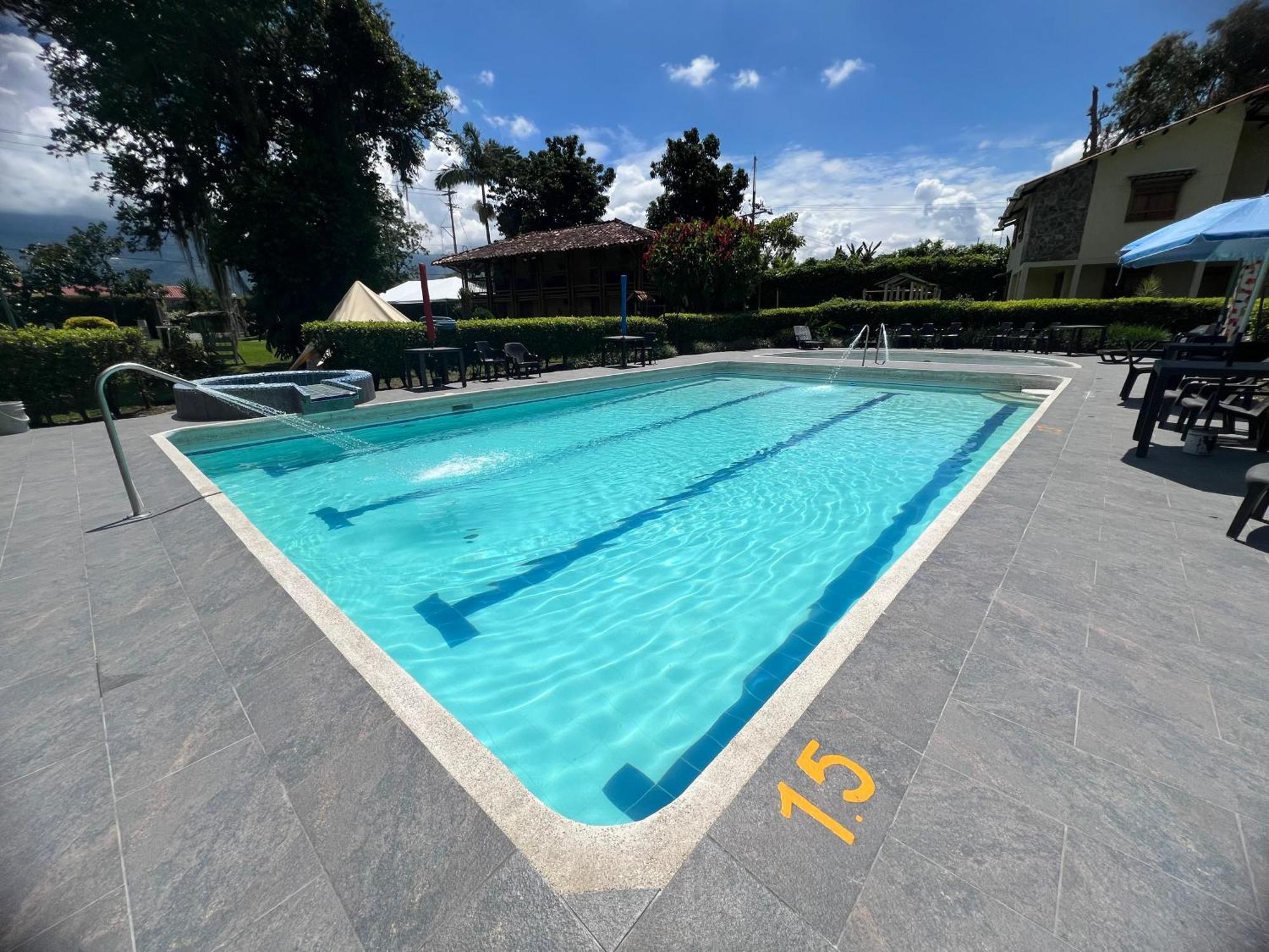 Villa Alejandra Del Quindio Calarcá 外观 照片