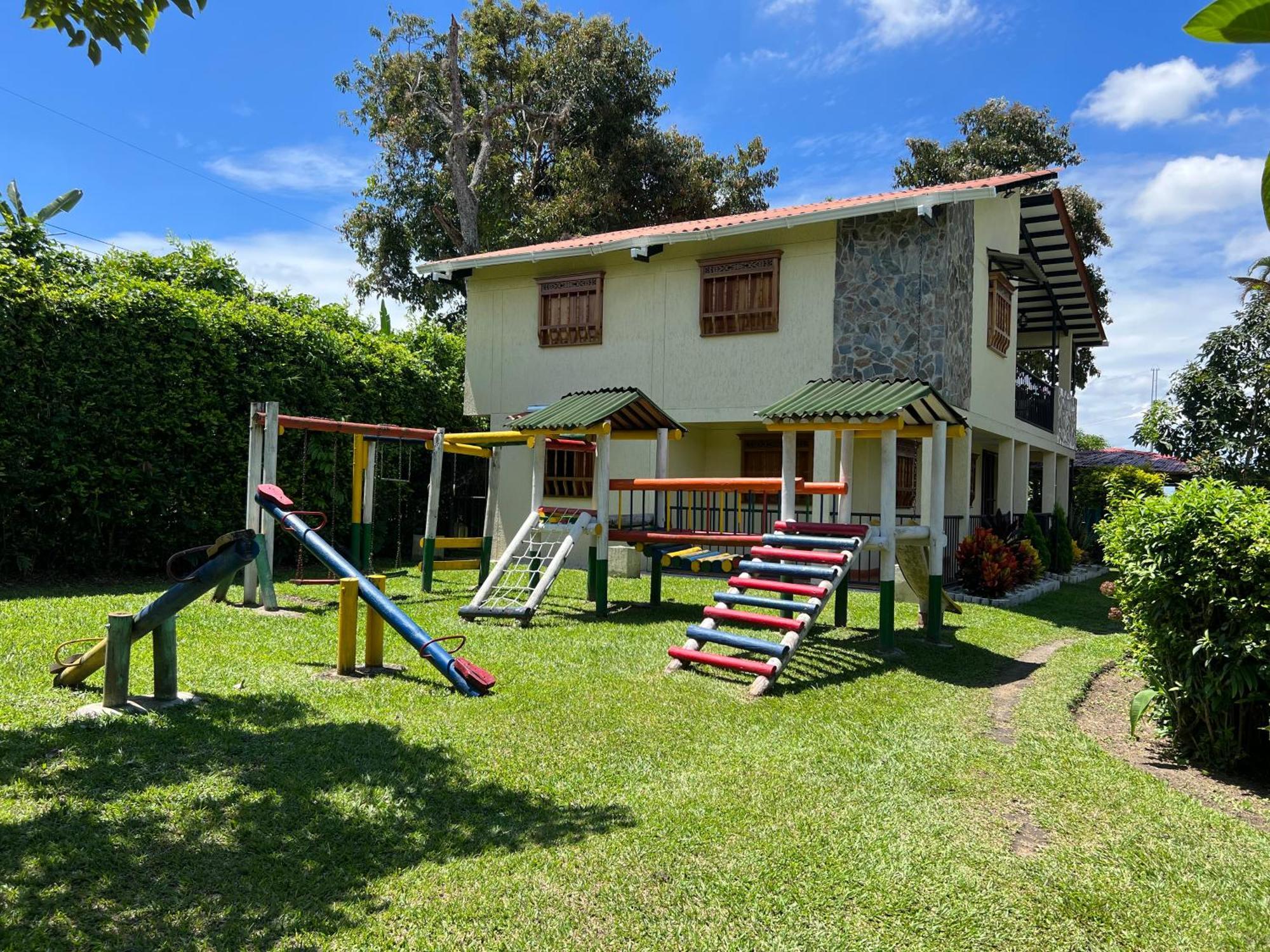 Villa Alejandra Del Quindio Calarcá 外观 照片