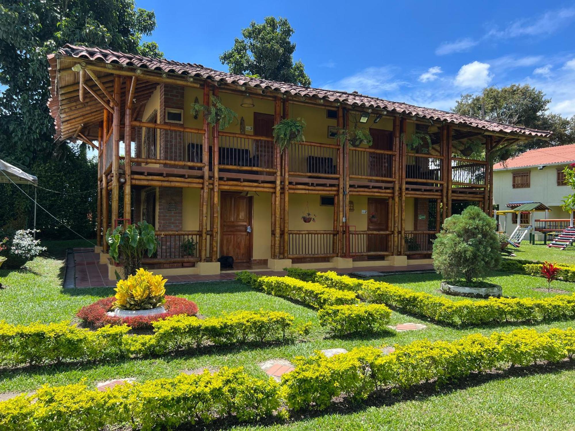 Villa Alejandra Del Quindio Calarcá 外观 照片